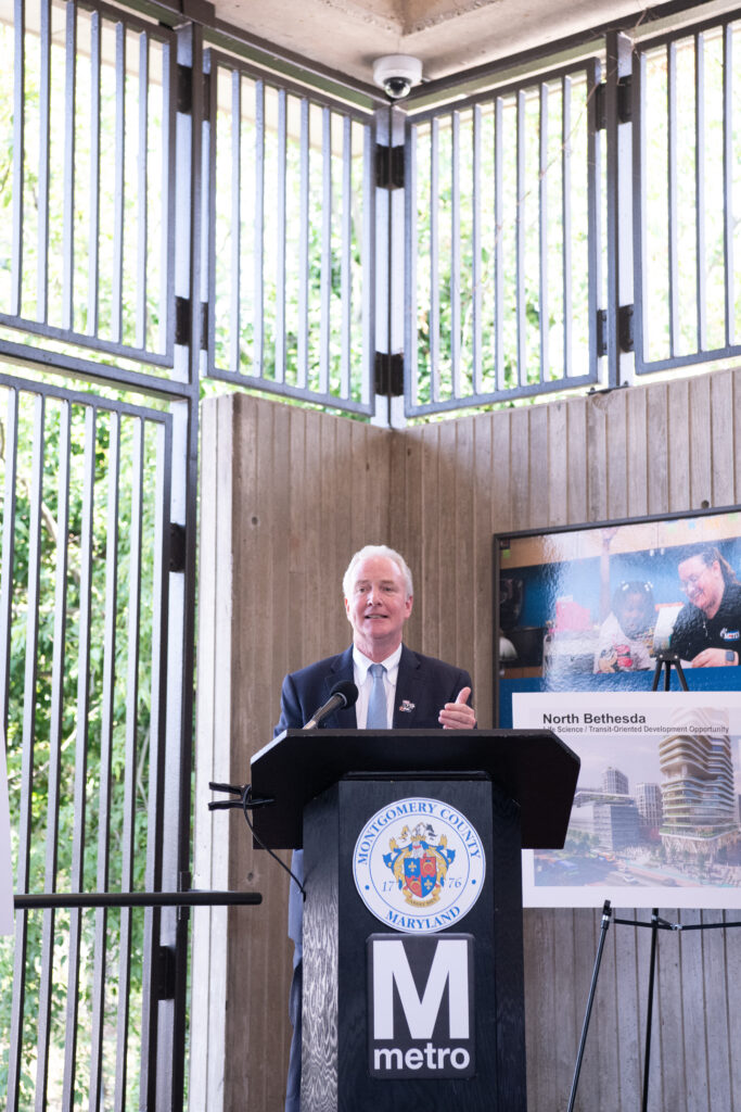 Photo of MD Senator Chris Van Hollen
